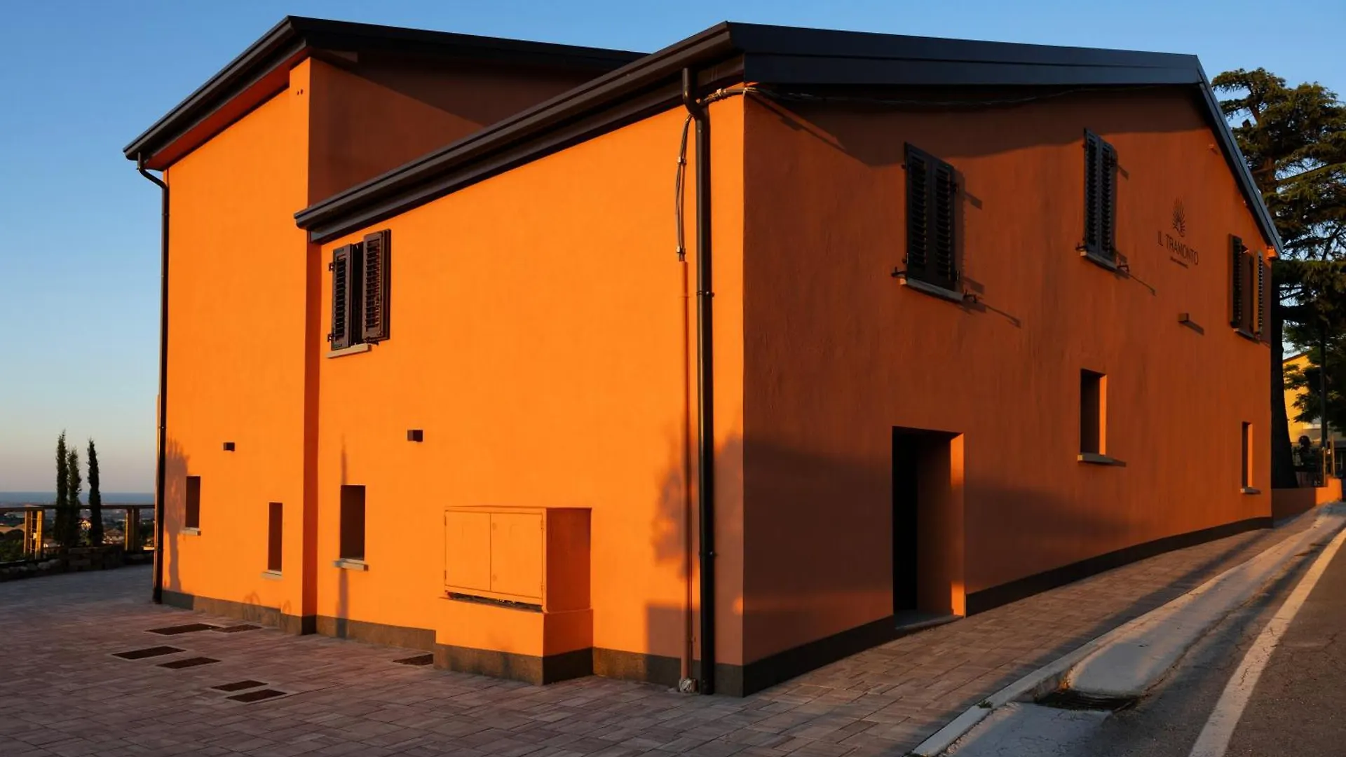 Il Tramonto Apartment Roncofreddo Italy